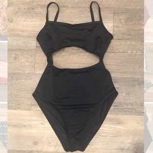 Madewell One Piece Cutout Swimsuit